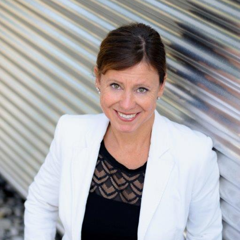 Nicole Schubert_800x800